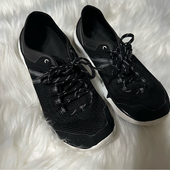 Teva Black and White Athletic Shoes - Picture 10 of 13